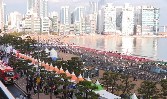 Gwangalli Beach, where the Busan Fireworks Festival is about to begin